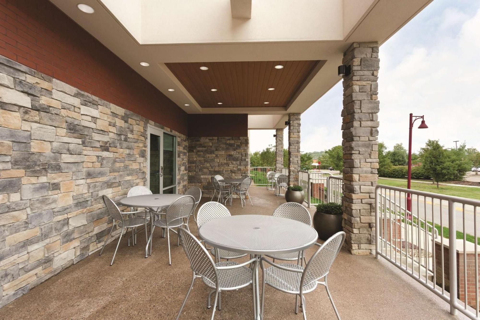 Home2Suites Pittsburgh Cranberry Cranberry Township Exterior photo